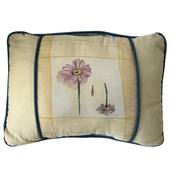 CROSCILL ACCESSORIES Throw Pillow Yellow Floral Cottage Core Blue Cord USA 15x11 - Picture 1 of 12